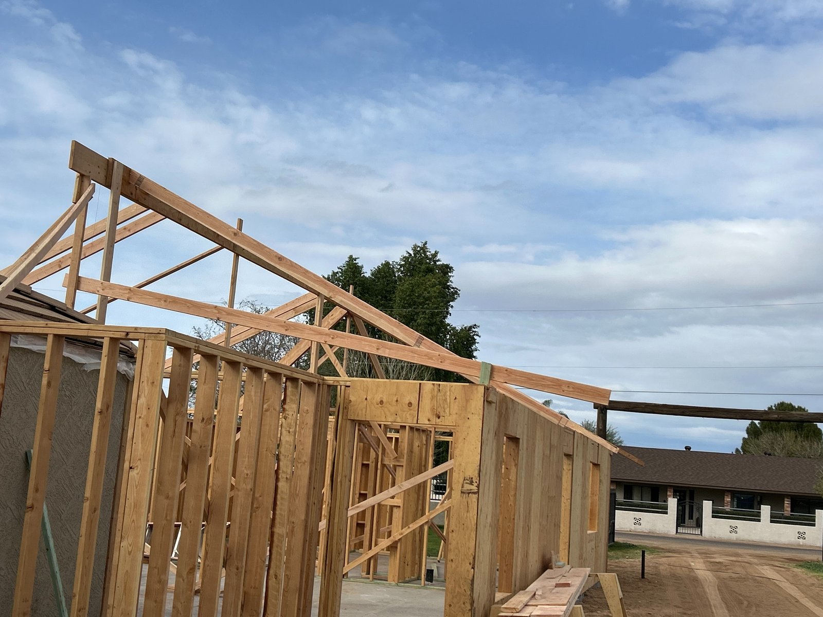 HDZ Carpentry LLC